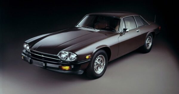 CONVERSIONE A 4 FARI JAGUAR XJS FACELIFT - immagine 2