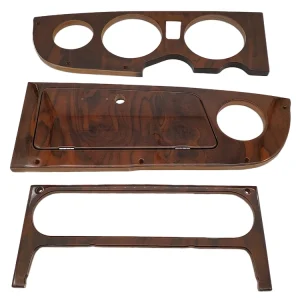 cruscotto in radica Jaguar e Daimler XJ6 serie 1