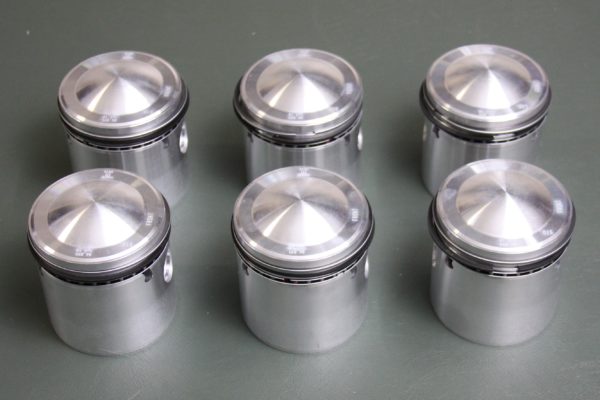 SET DI 6 PISTONI MK2 3,8